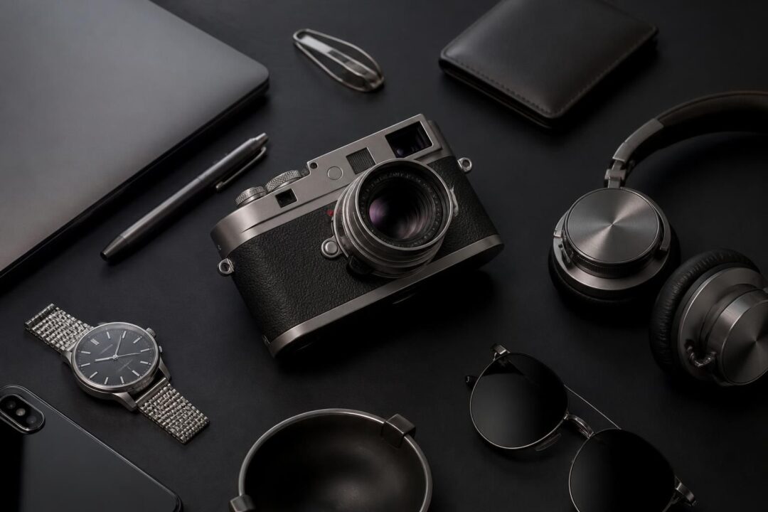 entdecken sie technik-gadgets mit hohem designanspruch: von der legendären leica m9 titanium bis zu modernen werkzeugen, die funktionalität und ästhetik perfekt verbinden.